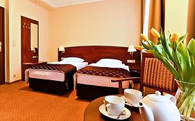 Hotel Korel